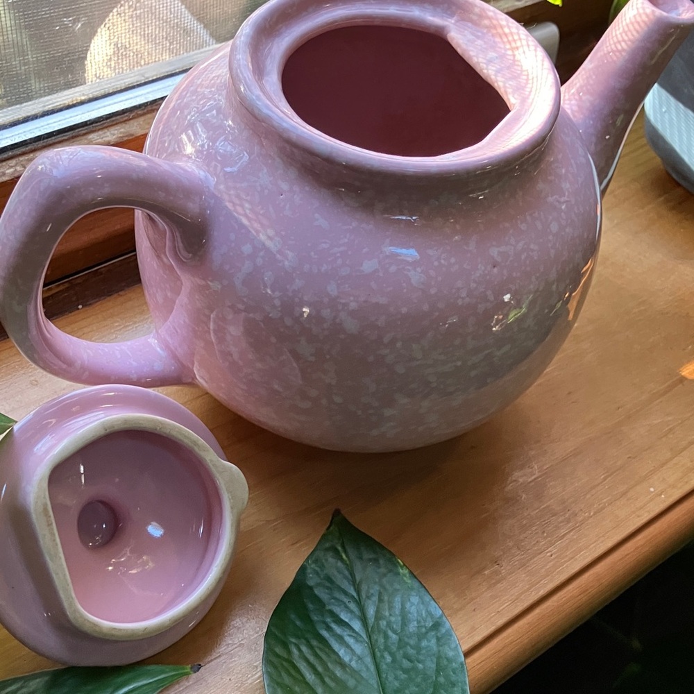 Pink Ceramic Teapot - Picture 5 of 11